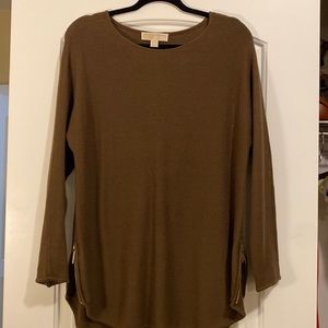 Brown Michael KORS Sweater with Zipper embellishment along the sides